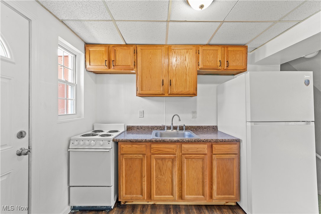 522 Clearview Drive Euclid OH 44123