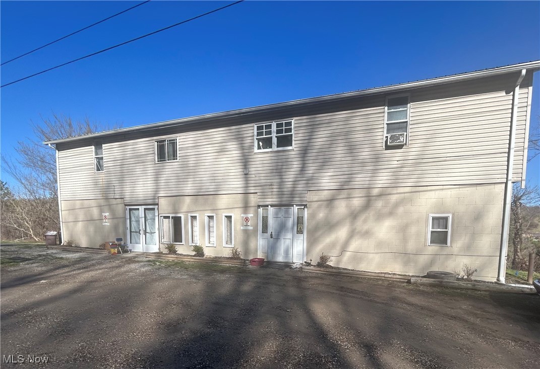 12171 E Pike Cambridge OH 43725