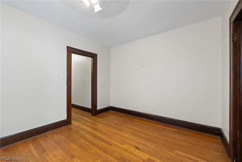 12015 Clifton Boulevard Lakewood OH 44017