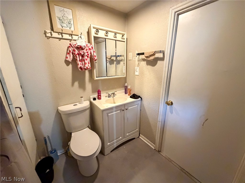 622 Elm Road Warren OH 44481