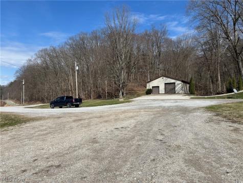 8367 Overton Road Burbank OH 44214