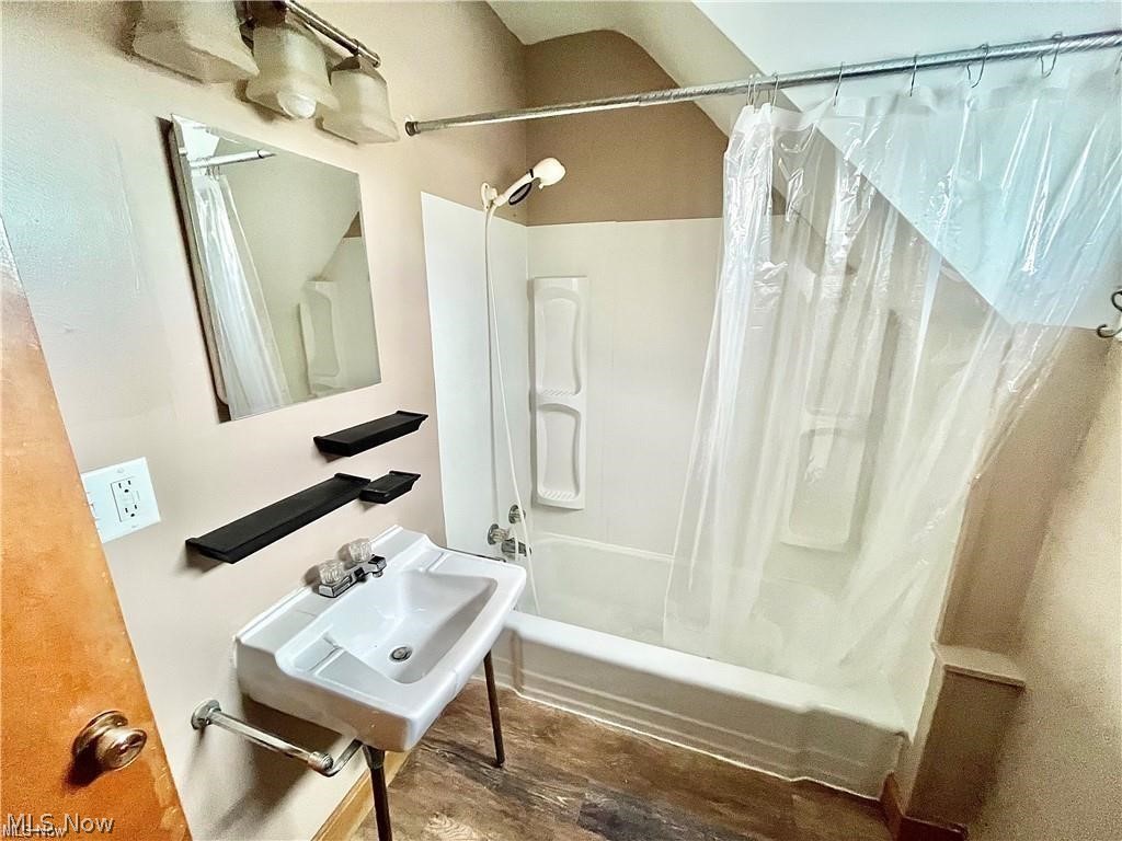 171 Broad Street Conneaut OH 44030