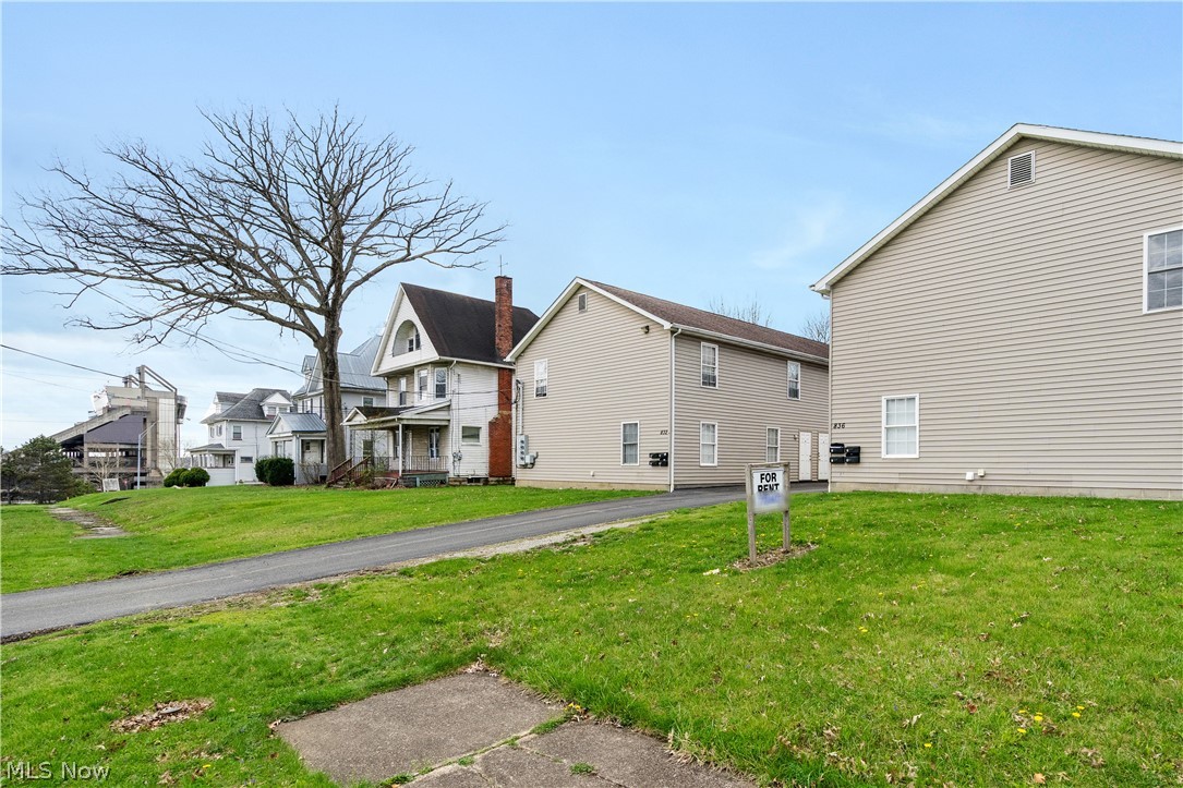 836 Michigan Avenue Youngstown OH 44504