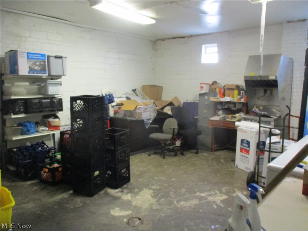 4324 Warner Road Cleveland OH 44105