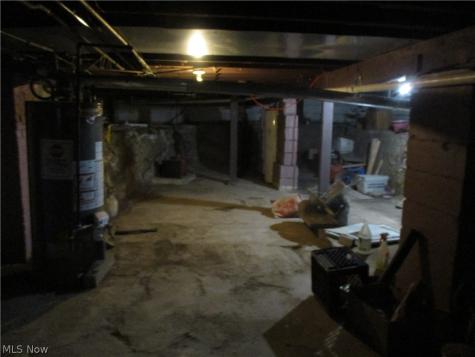 4324 Warner Road Cleveland OH 44105