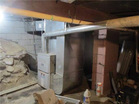 4324 Warner Road Cleveland OH 44105