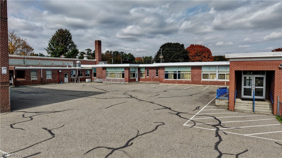 299 School Street Killbuck OH 44637