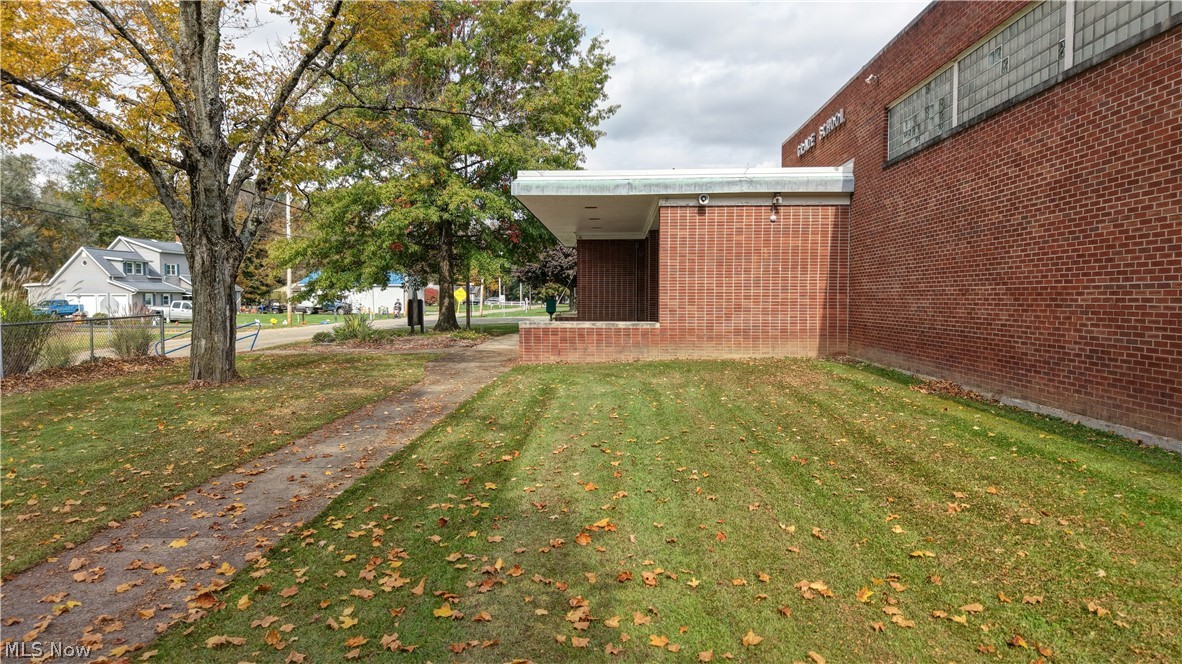 299 School Street Killbuck OH 44637