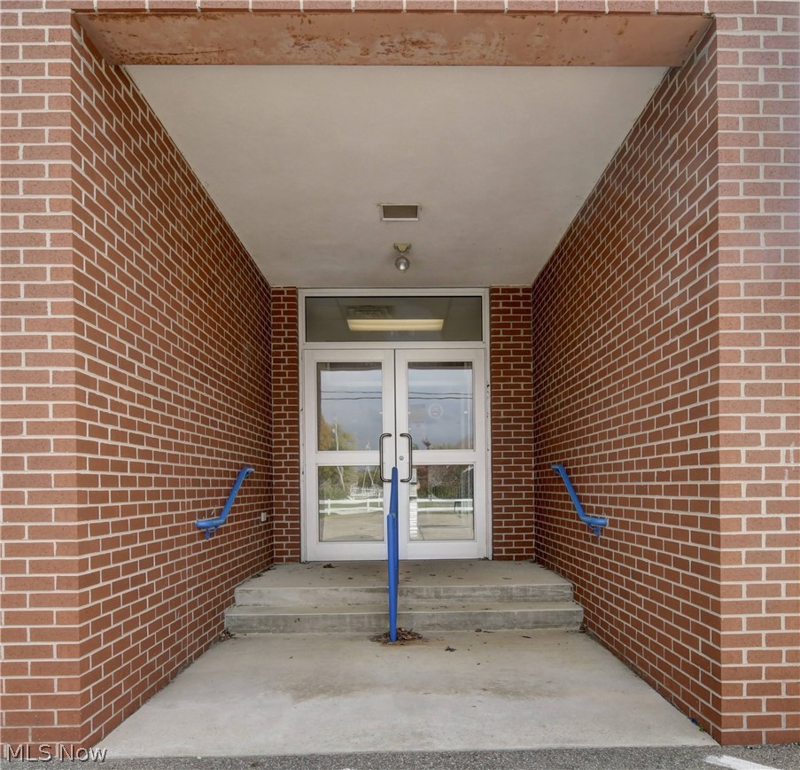 299 School Street Killbuck OH 44637