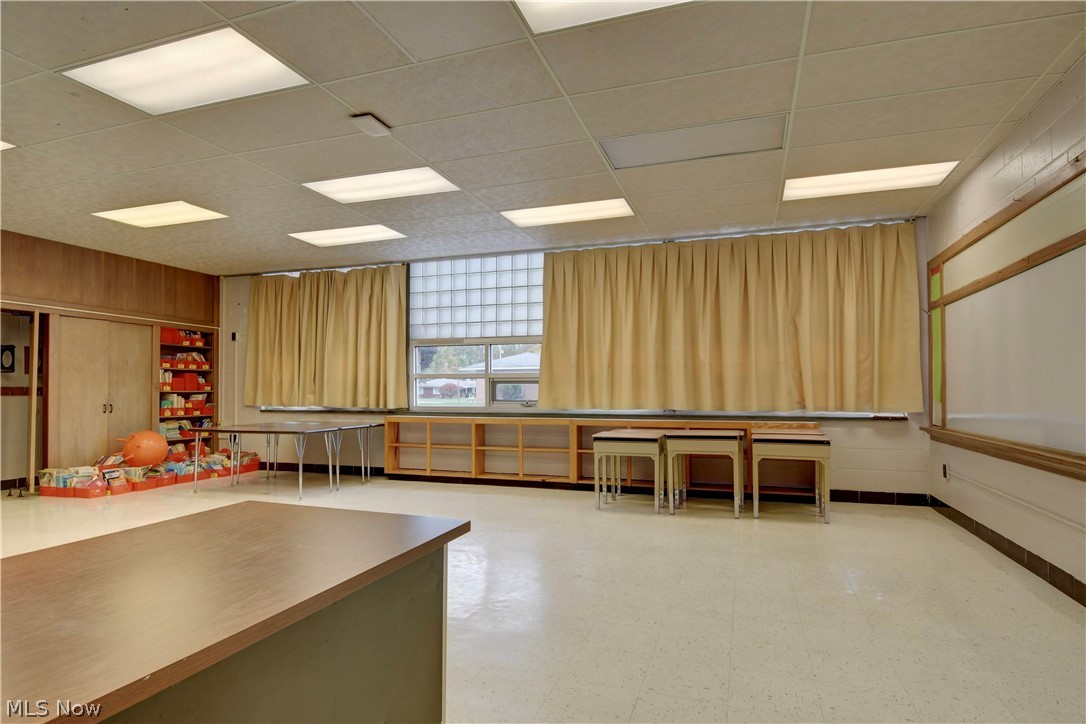 299 School Street Killbuck OH 44637