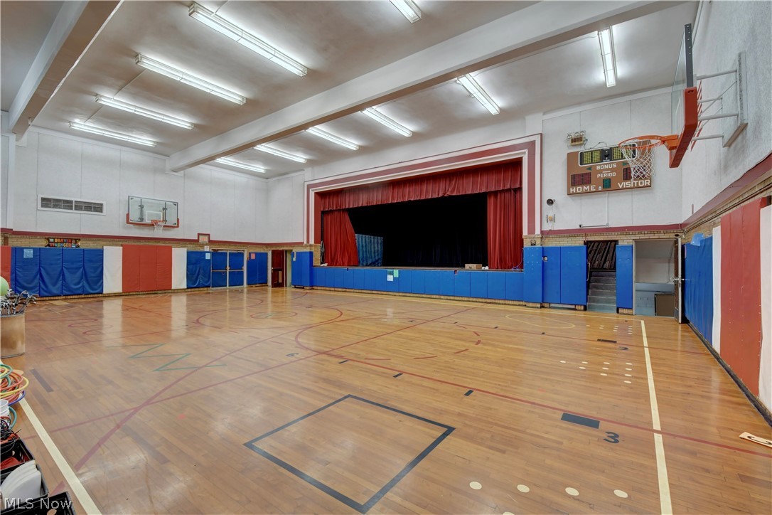 299 School Street Killbuck OH 44637