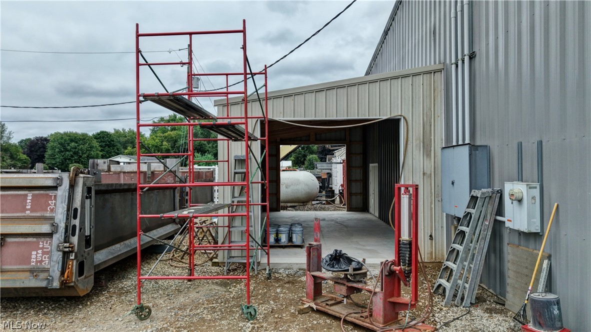 22440 County Road 124 West Lafayette OH 43845