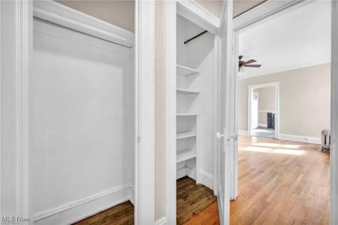 1615 Ridgefield Road Cleveland Heights OH 44118