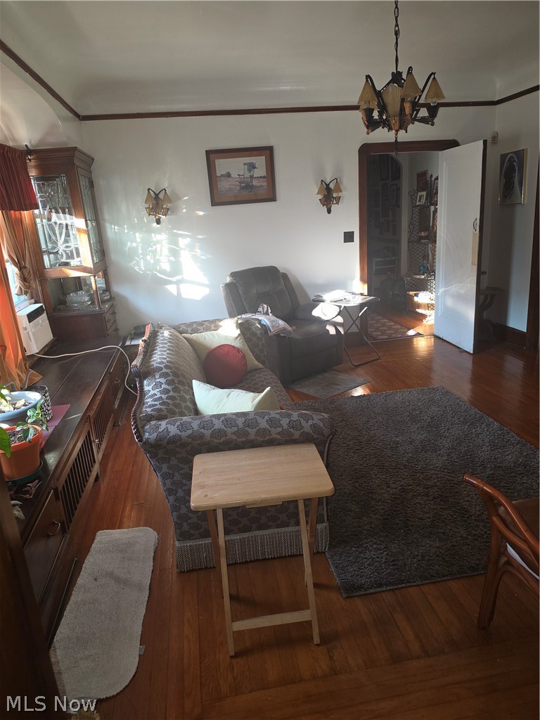 5337 Dolloff Road Cleveland OH 44127