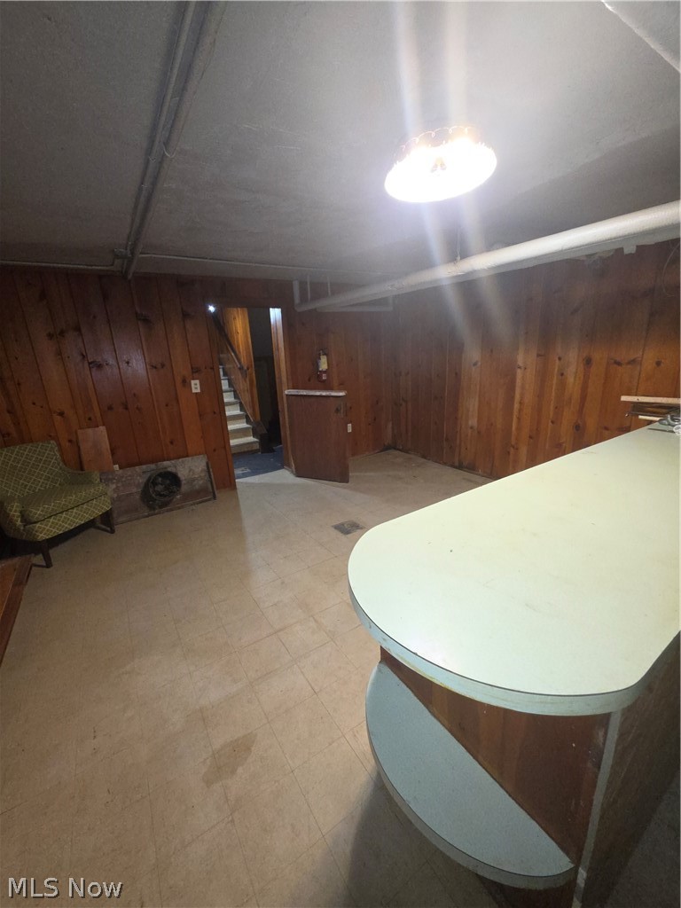 5337 Dolloff Road Cleveland OH 44127