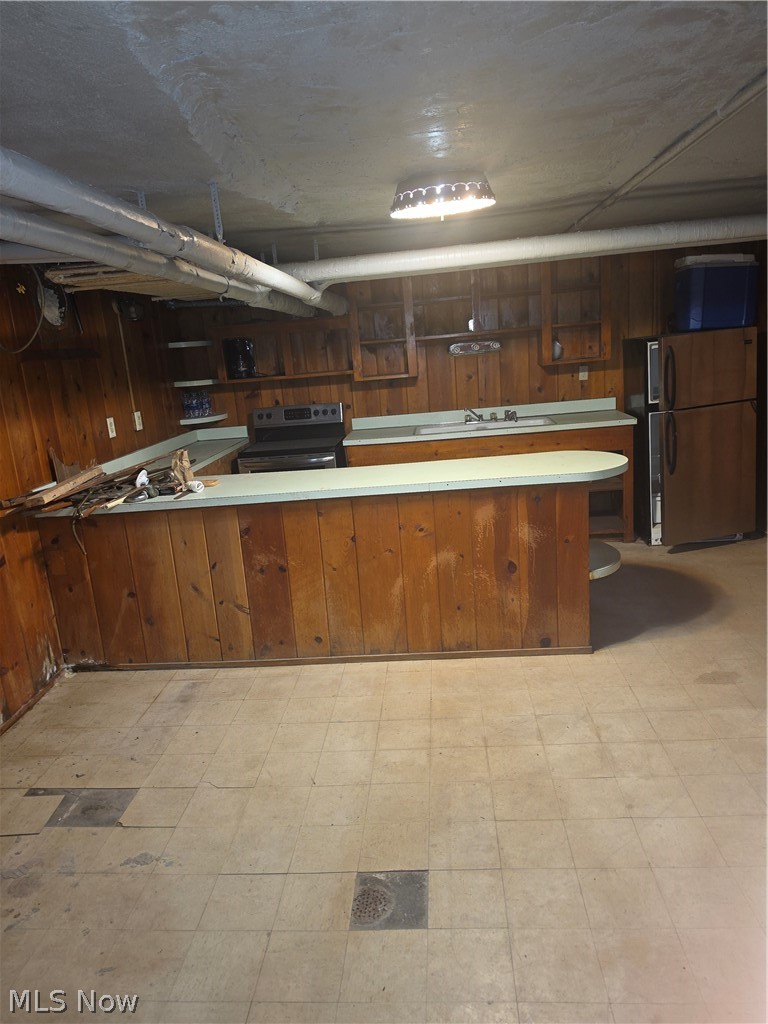 5337 Dolloff Road Cleveland OH 44127