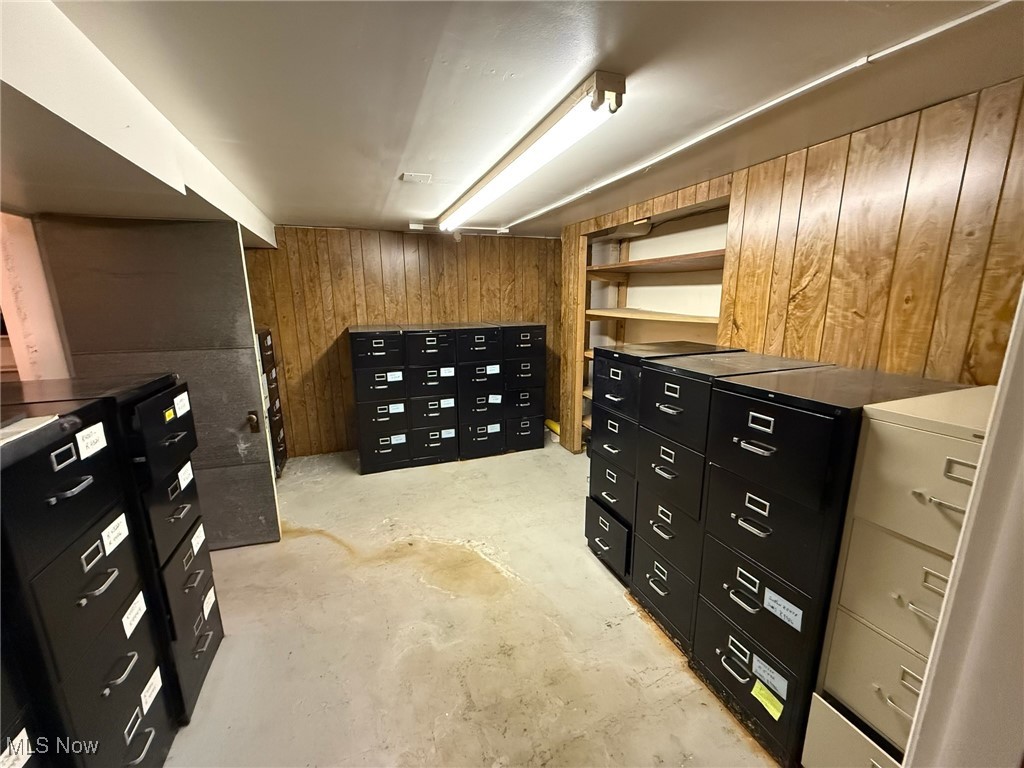 168 E High Street Painesville OH 44077