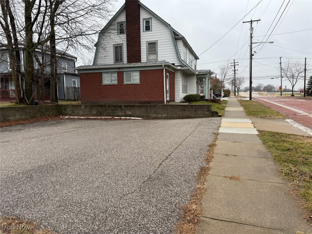 168 E High Street Painesville OH 44077