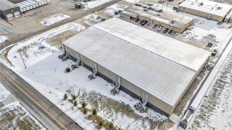 310 Park Drive Chardon OH 44024