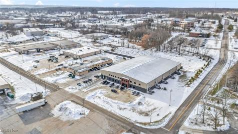 310 Park Drive Chardon OH 44024