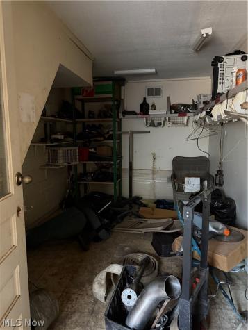 207 N Hillcrest Drive Wooster OH 44691