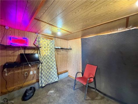 207 N Hillcrest Drive Wooster OH 44691
