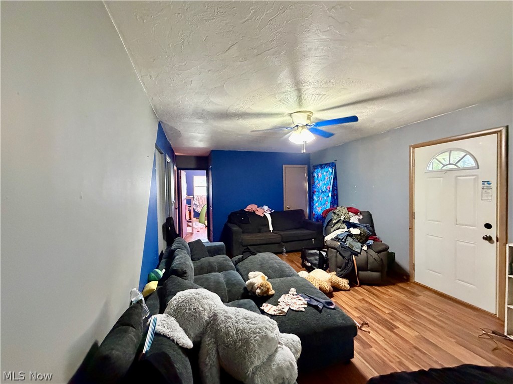 207 N Hillcrest Drive Wooster OH 44691