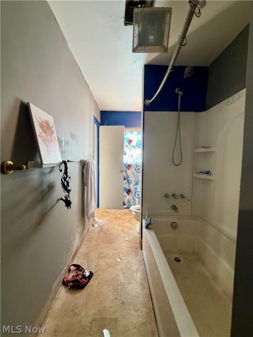 207 N Hillcrest Drive Wooster OH 44691