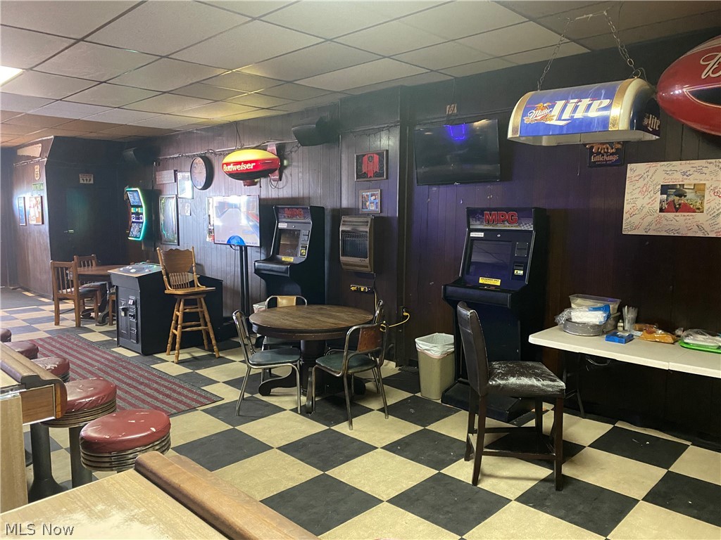 915 Wooster Road W Barberton OH 44203