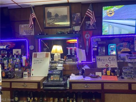 915 Wooster Road W Barberton OH 44203
