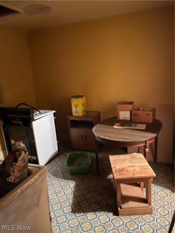 915 Wooster Road W Barberton OH 44203