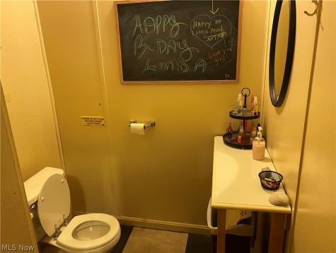 915 Wooster Road W Barberton OH 44203