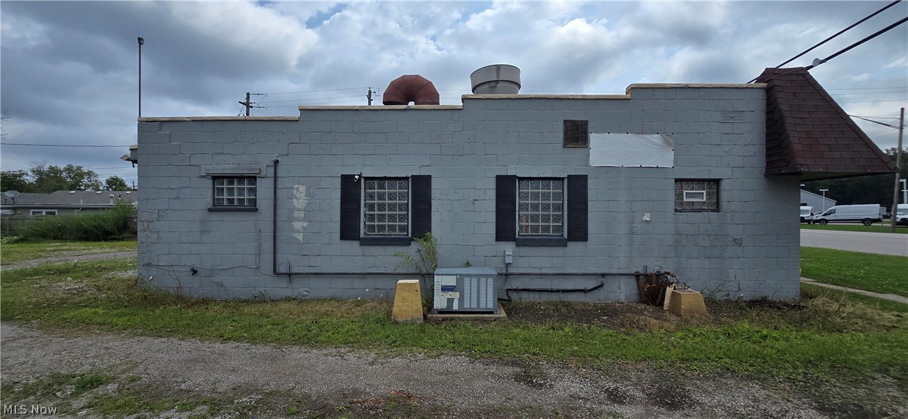 4294 Liberty Avenue Vermilion OH 44089