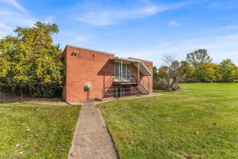 510 Dickson Street Wellington OH 44090