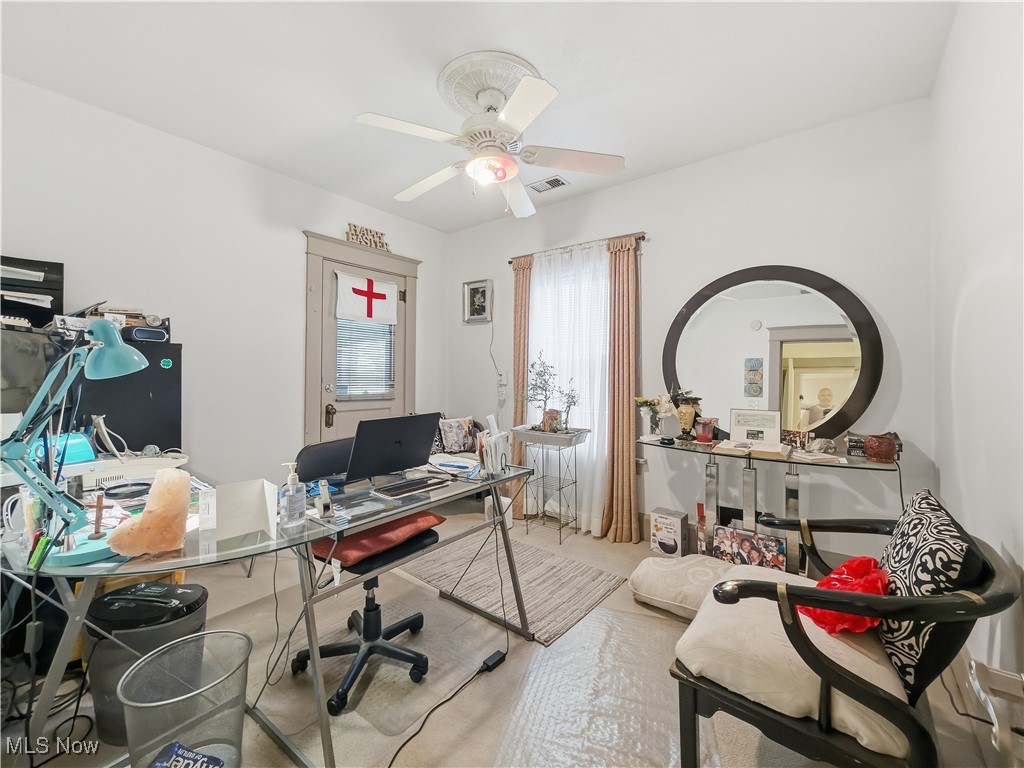 1214 E Market Street Warren OH 44483