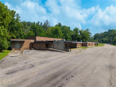 700 Channel Lane Marietta OH 45750