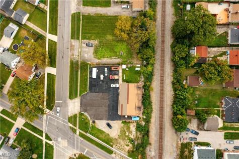 2973 G Street Lorain OH 44052