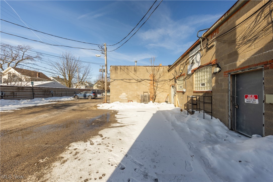 2078 S Taylor Road Cleveland Heights OH 44118