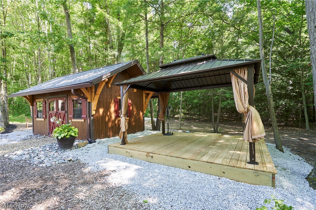 834 Clyde Hill Road Harpersfield OH 44041