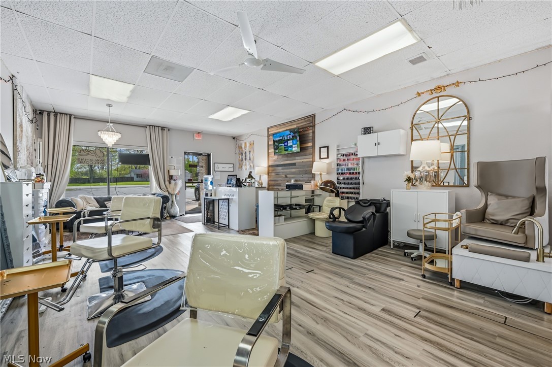 6100 Tod Avenue Warren OH 44481