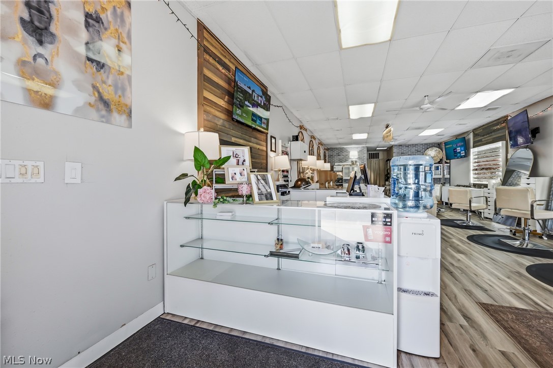 6100 Tod Avenue Warren OH 44481