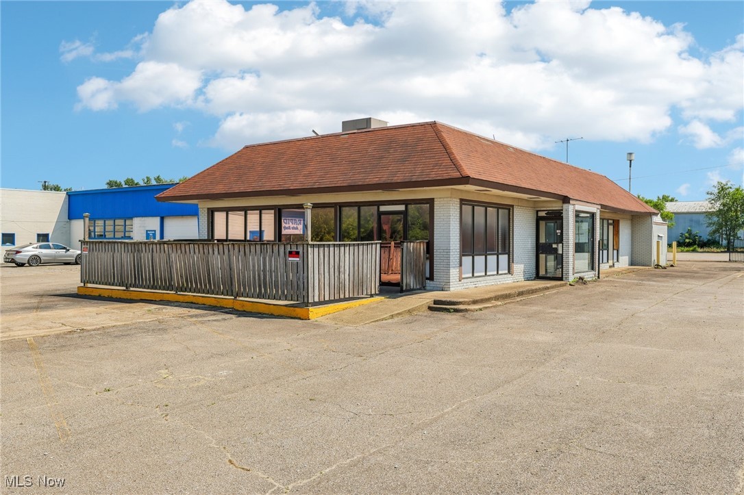 1342 Colorado Avenue Lorain OH 44052