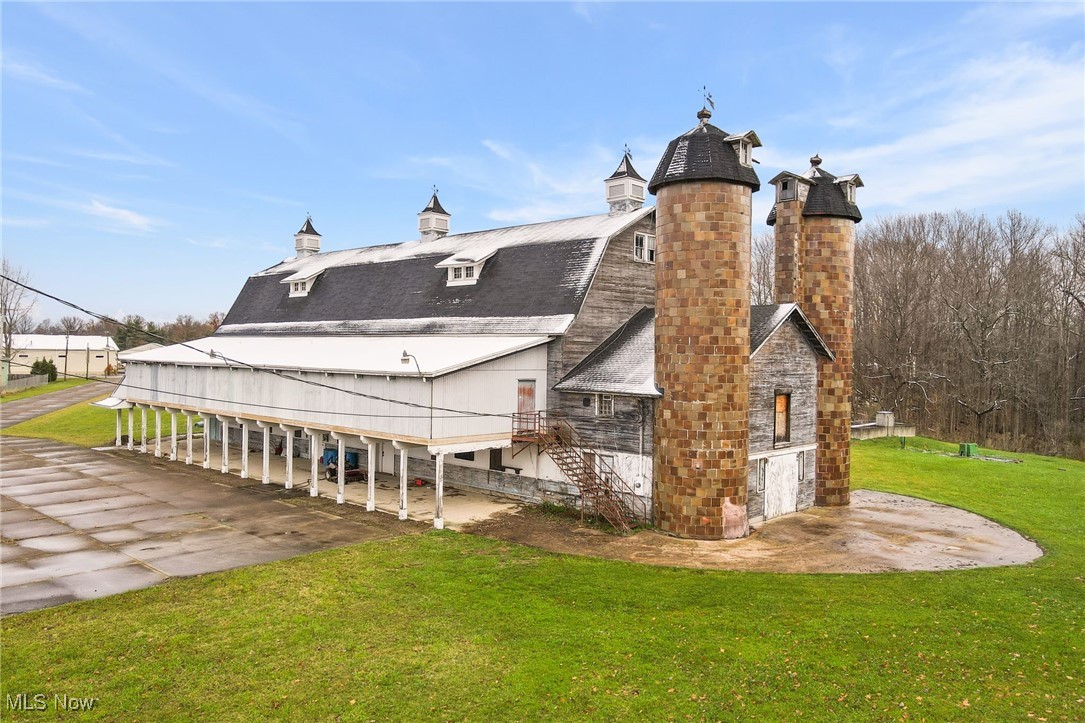 42255 Butternut Ridge Road Elyria OH 44035