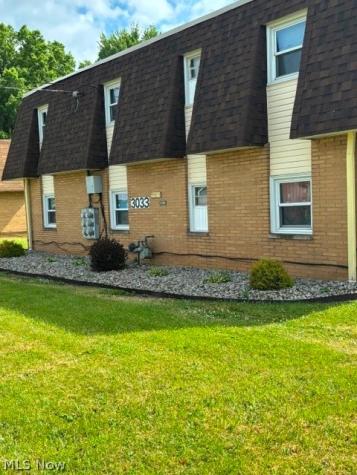 3033 & 3029 Fredrick Drive Youngstown OH 44505