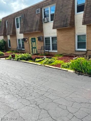 3033 & 3029 Fredrick Drive Youngstown OH 44505