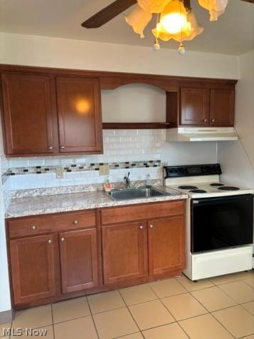 3033 & 3029 Fredrick Drive Youngstown OH 44505