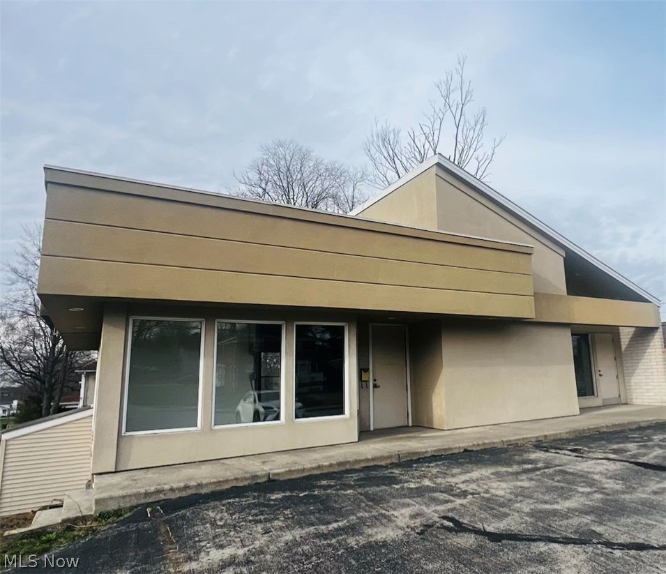 264 W Liberty Street SE Hubbard OH 44425