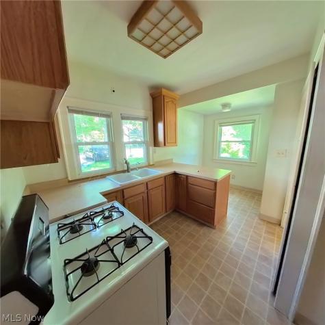 21950 Euclid Avenue Euclid OH 44117