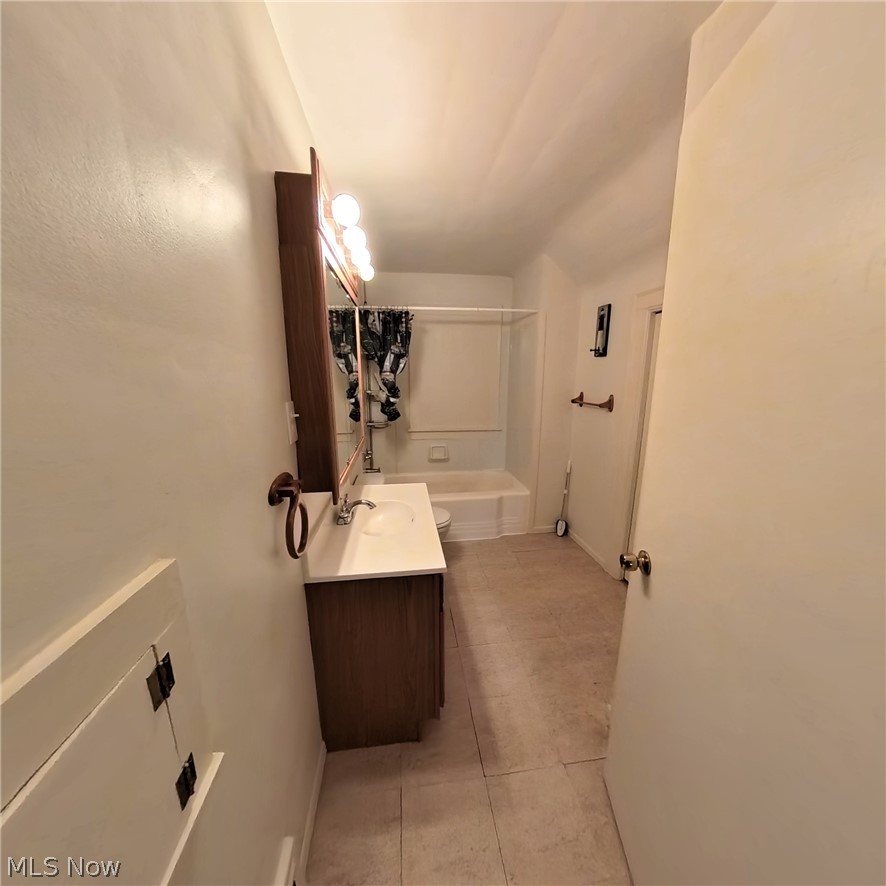 21950 Euclid Avenue Euclid OH 44117