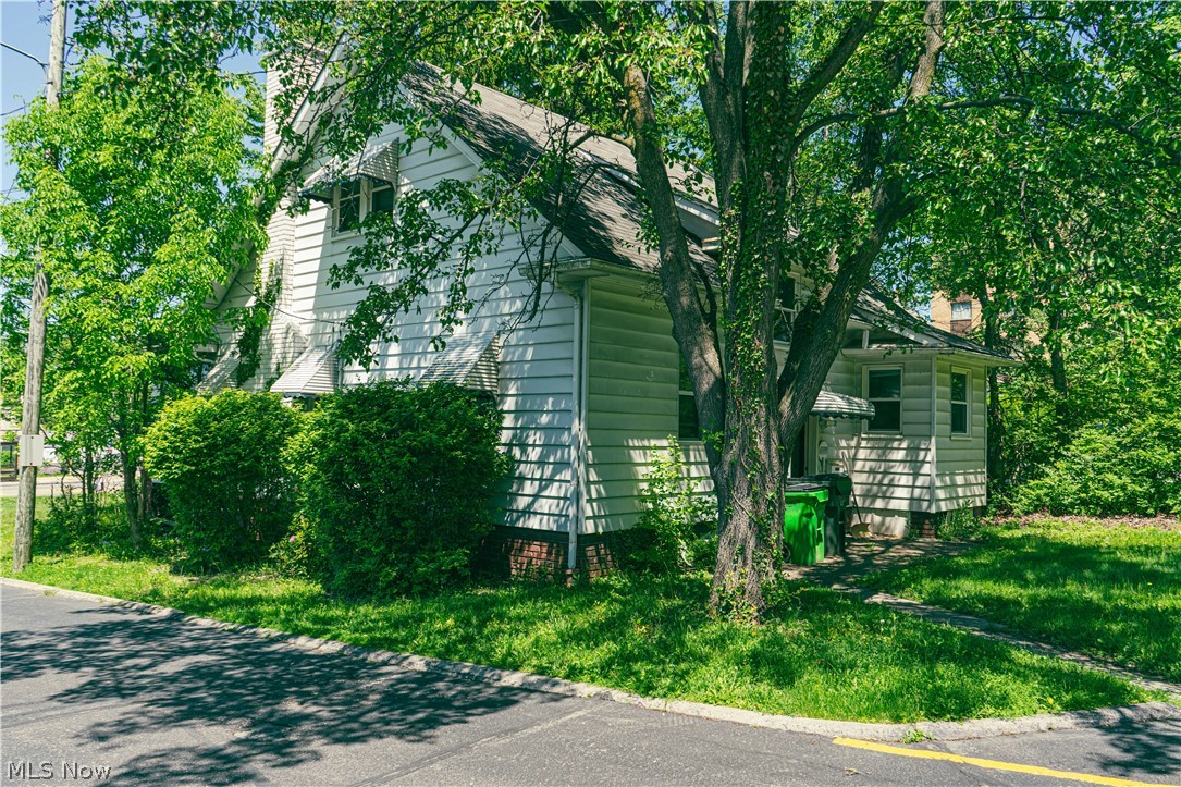 21950 Euclid Avenue Euclid OH 44117